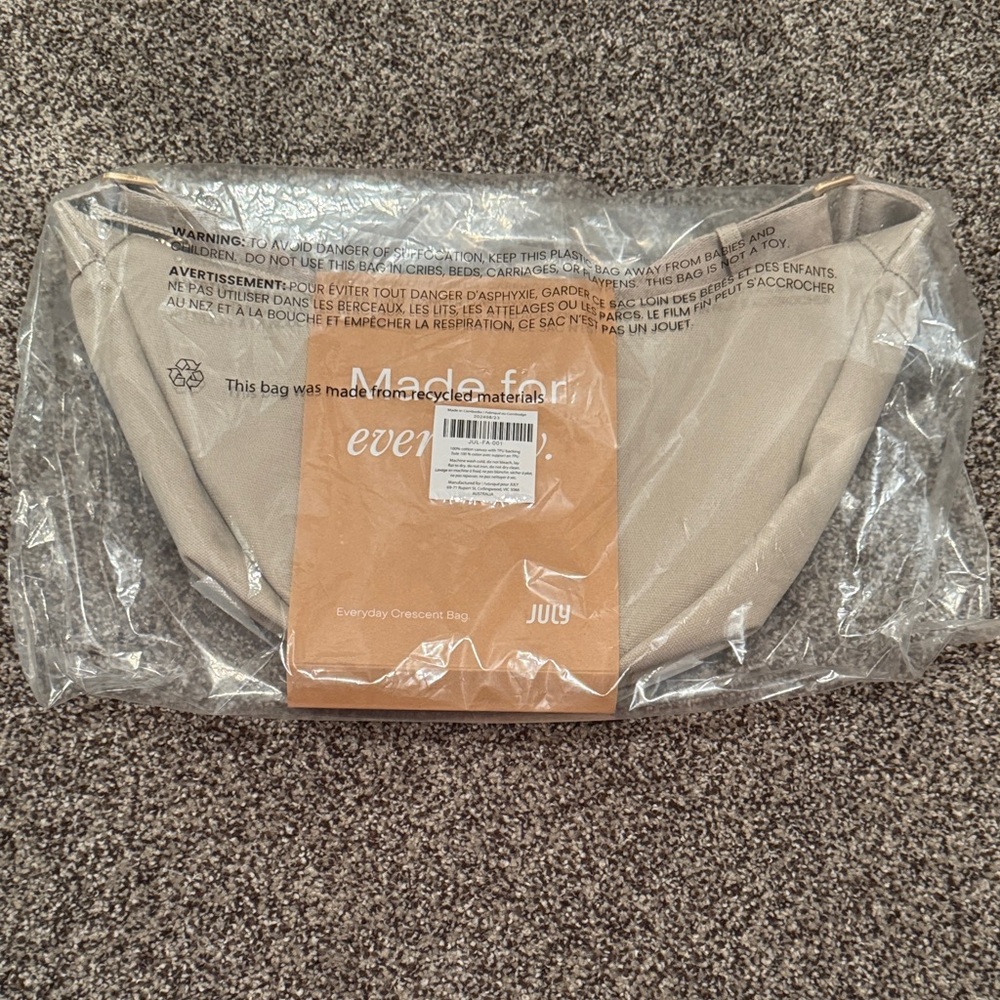 JULY Everyday Crescent Bag